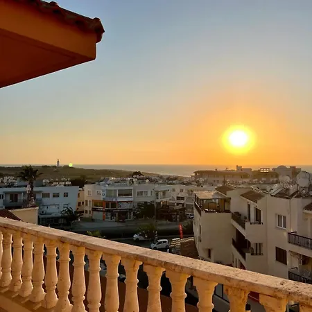 Penthouse 365 Sunsets * Paphos