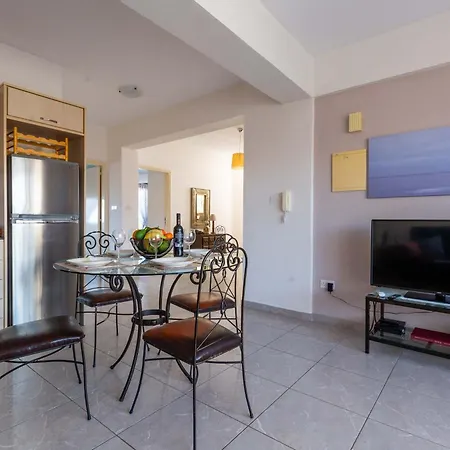 Penthouse 365 Sunsets Paphos